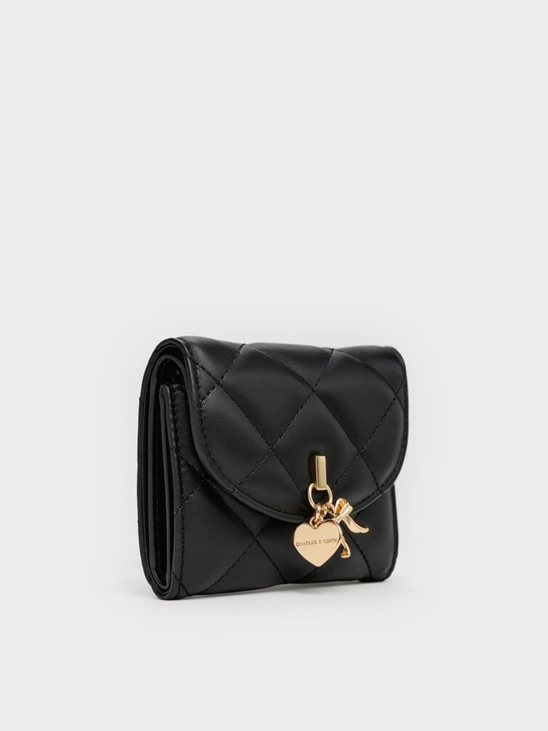 [새상품] 찰스앤키스 아리에티 퀄티드 보우 하트 참 지갑 상품이미지2