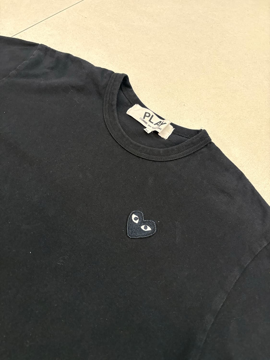 꼼데가르송 플레이 블랙와펜 티셔츠 상품이미지4