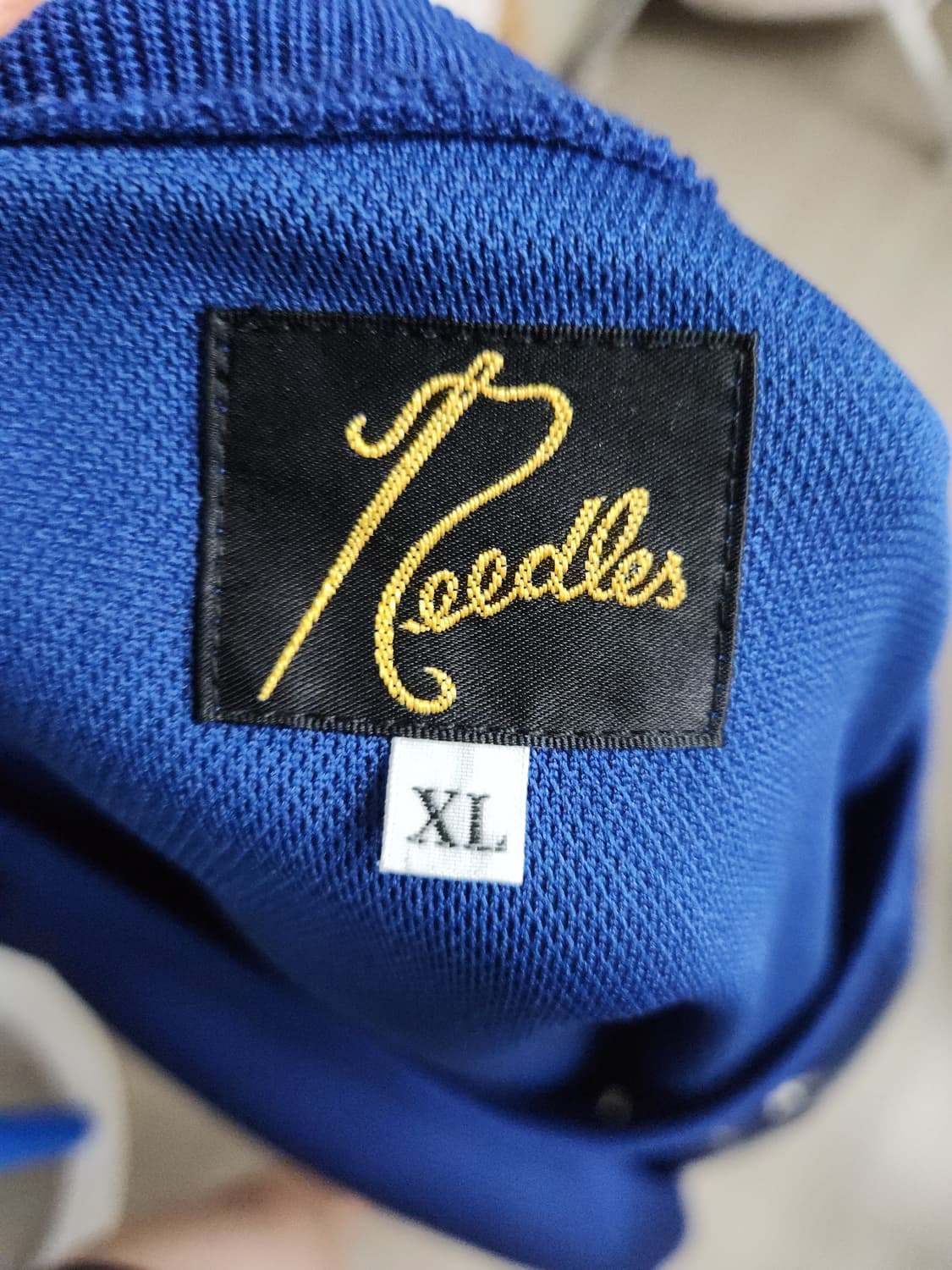 니들스 맨투맨 스무스 로얄 xl사이즈 상품이미지4