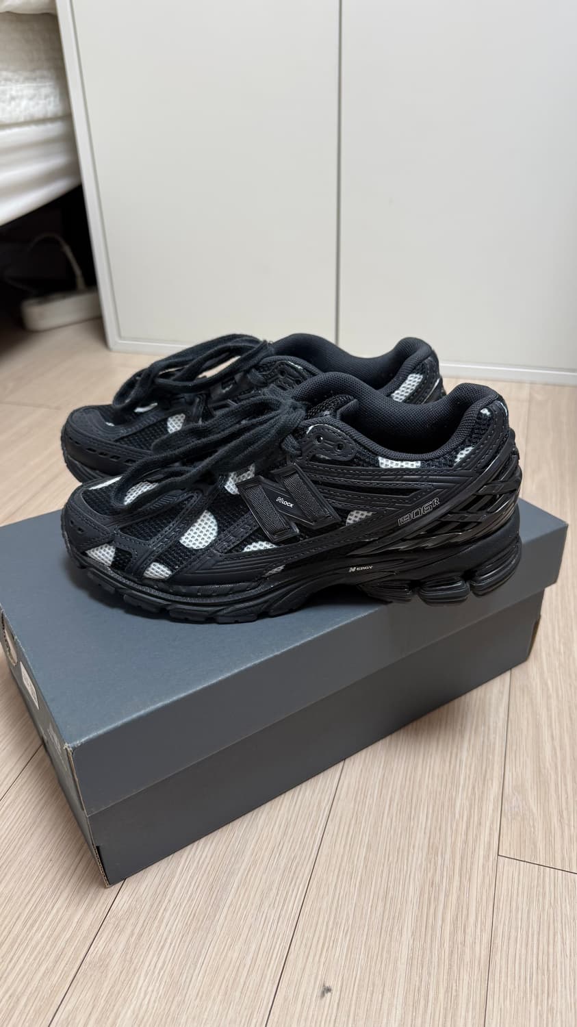 뉴발란스 1906R 폴카 닷 230 상품이미지2