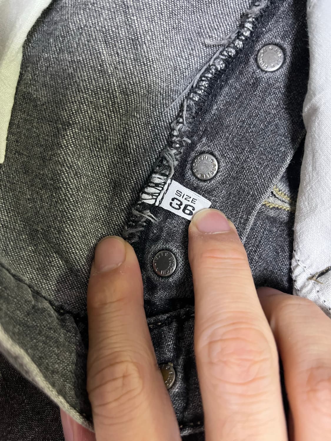 이태리제 알마니 청바지 사이즈 36 상품이미지5