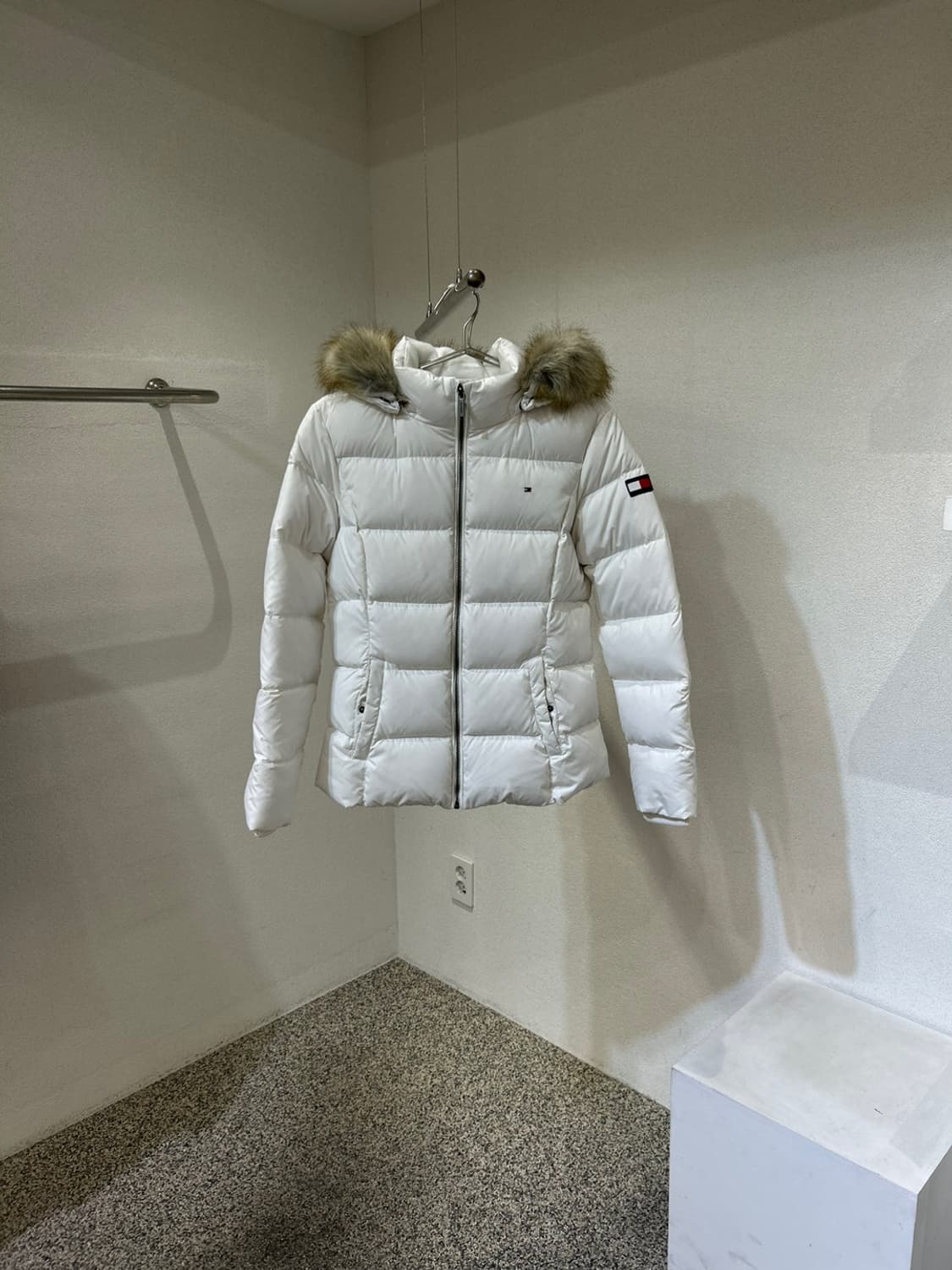 타미힐피거 후드 퍼 패딩 상품이미지1