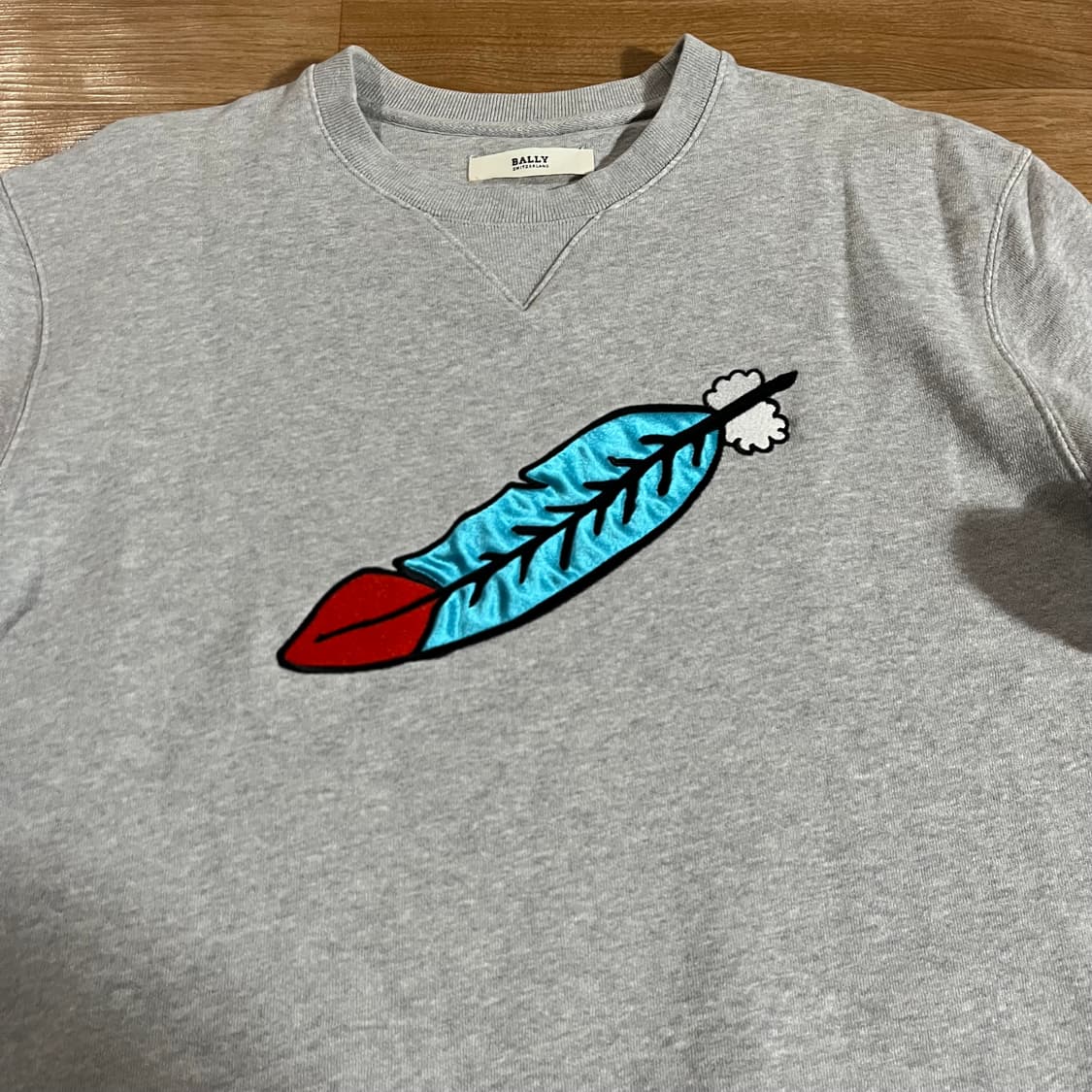 [100] 발리 깃털 맨투맨 상품이미지2