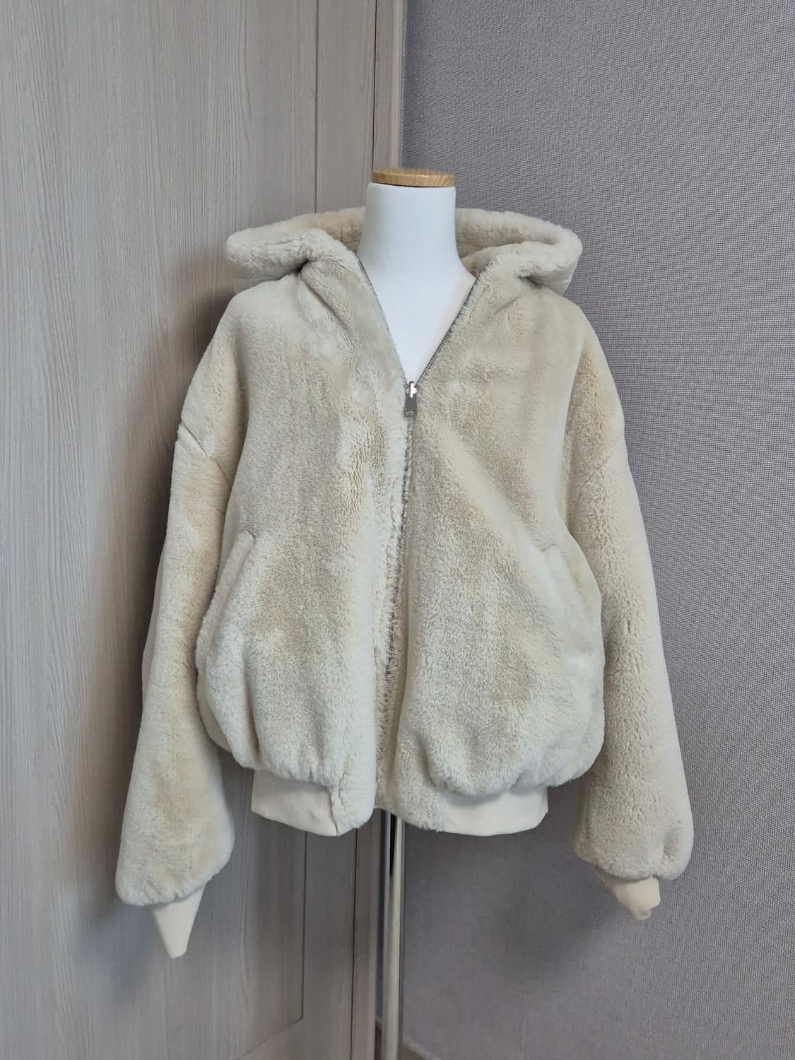 자라 리버시블 퍼 항공점퍼 상품이미지3