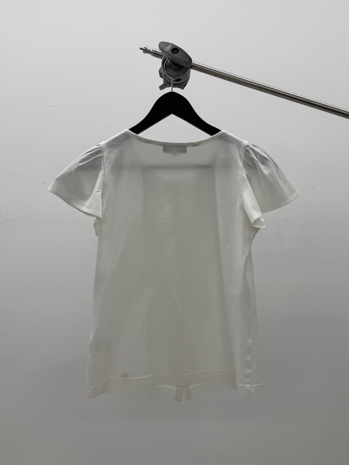 Burberry 버버리 러플 슬리브 화이트 반팔 티셔츠 상품이미지4