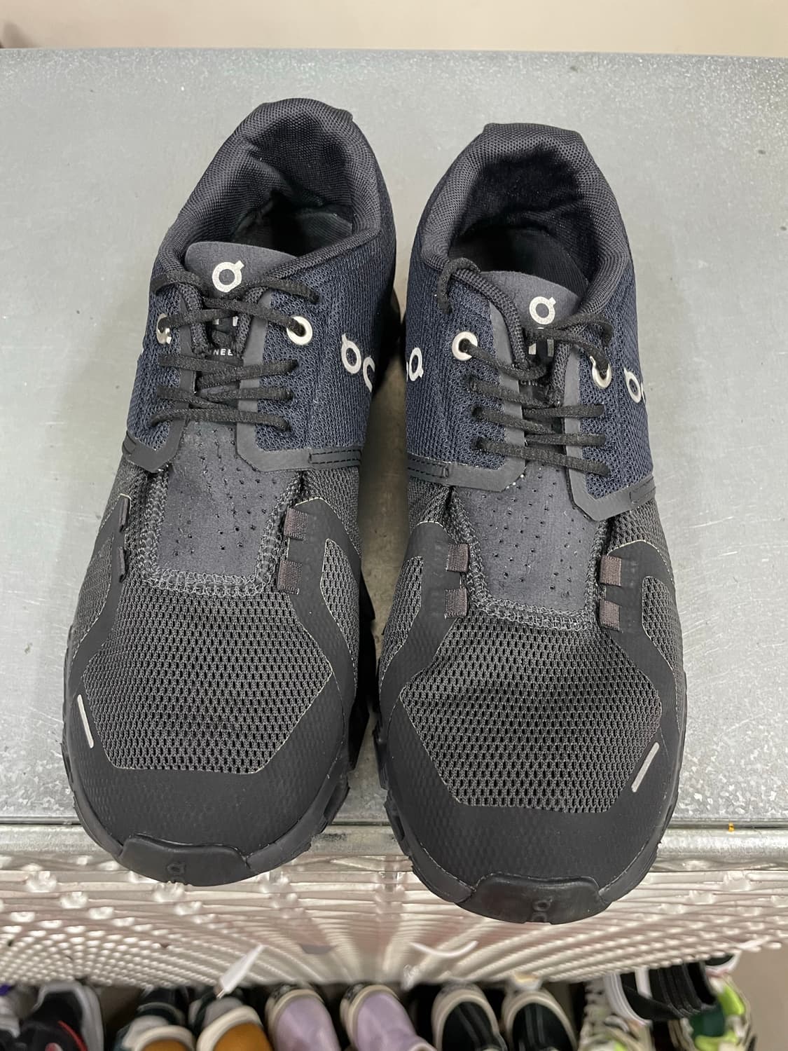 온러닝 클라우드6 블랙 255 (gr-5395) 상품이미지5