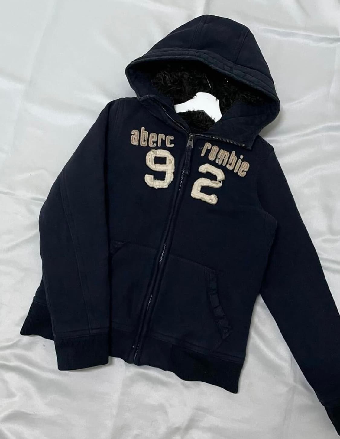 아베크롬비 여성 네이비 퍼 후드집업 상품이미지1