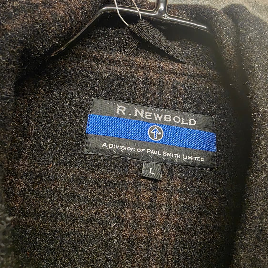 R.NEWBOLD 상품이미지3