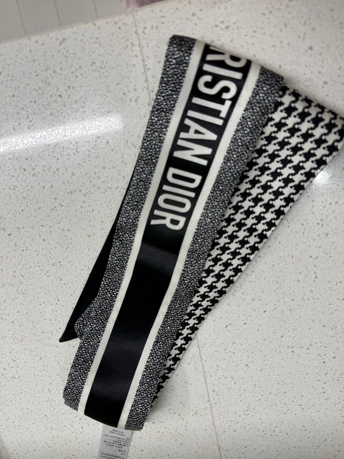 디올스카프 새상품 상품이미지1