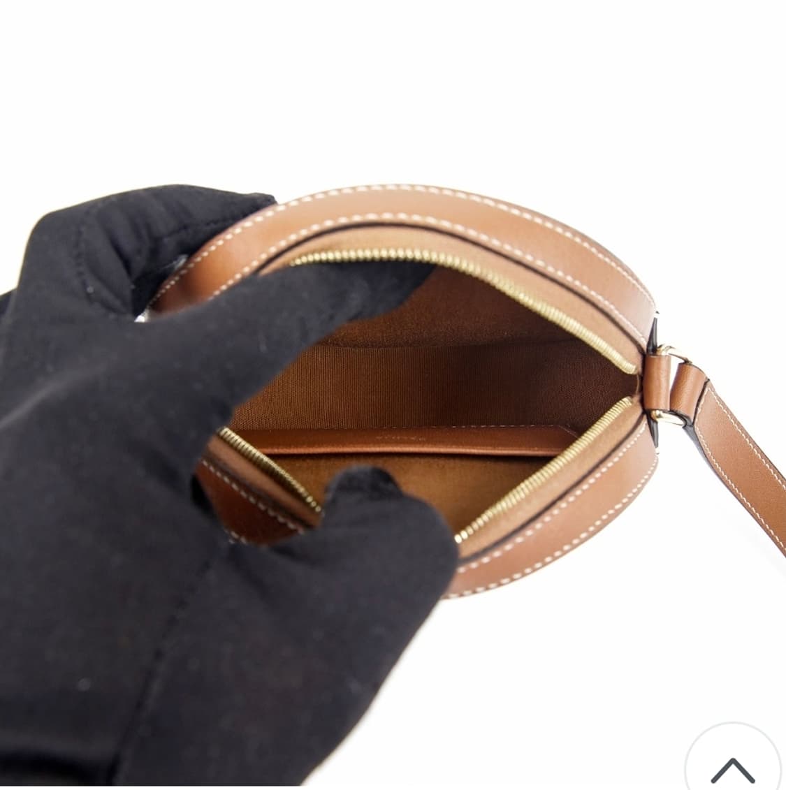 셀린느 라운드 크로스 상품이미지5