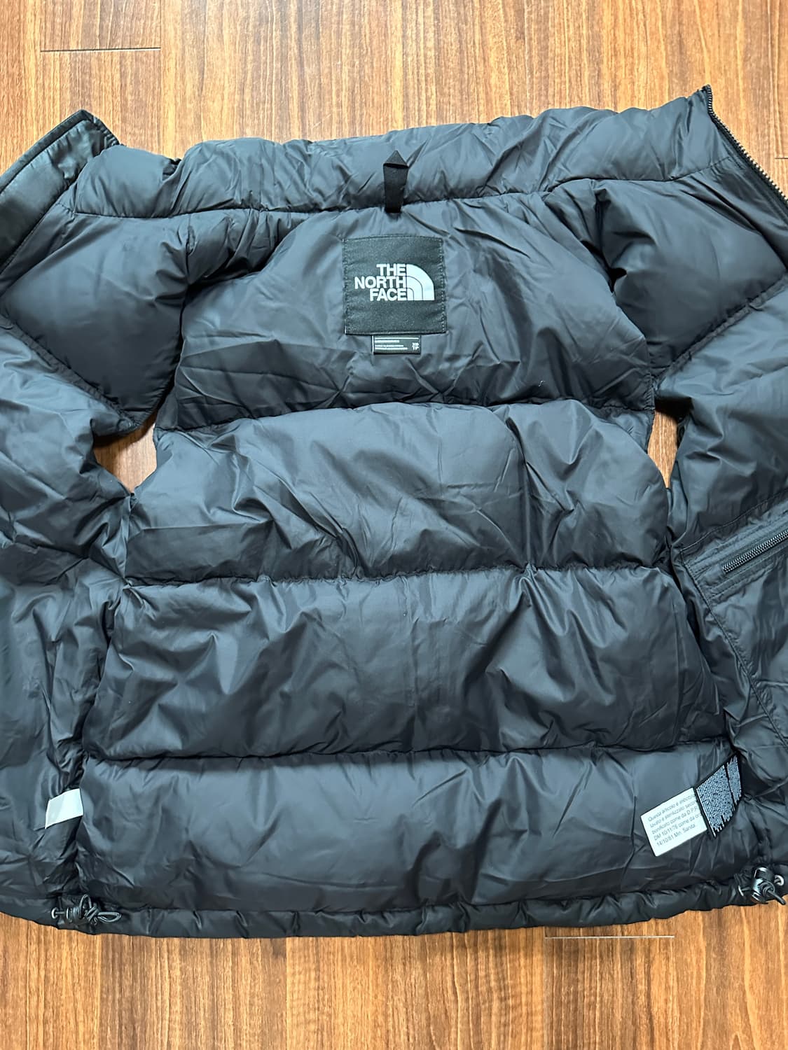 노스페이스 1996 레트로 눕시 베스트 블랙 상품이미지5