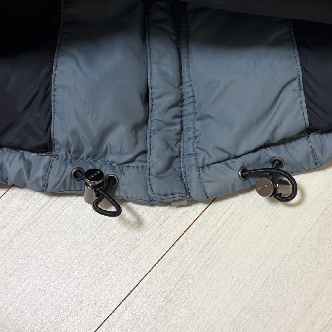 프라다 리네아로사 00s 패딩 상품이미지6