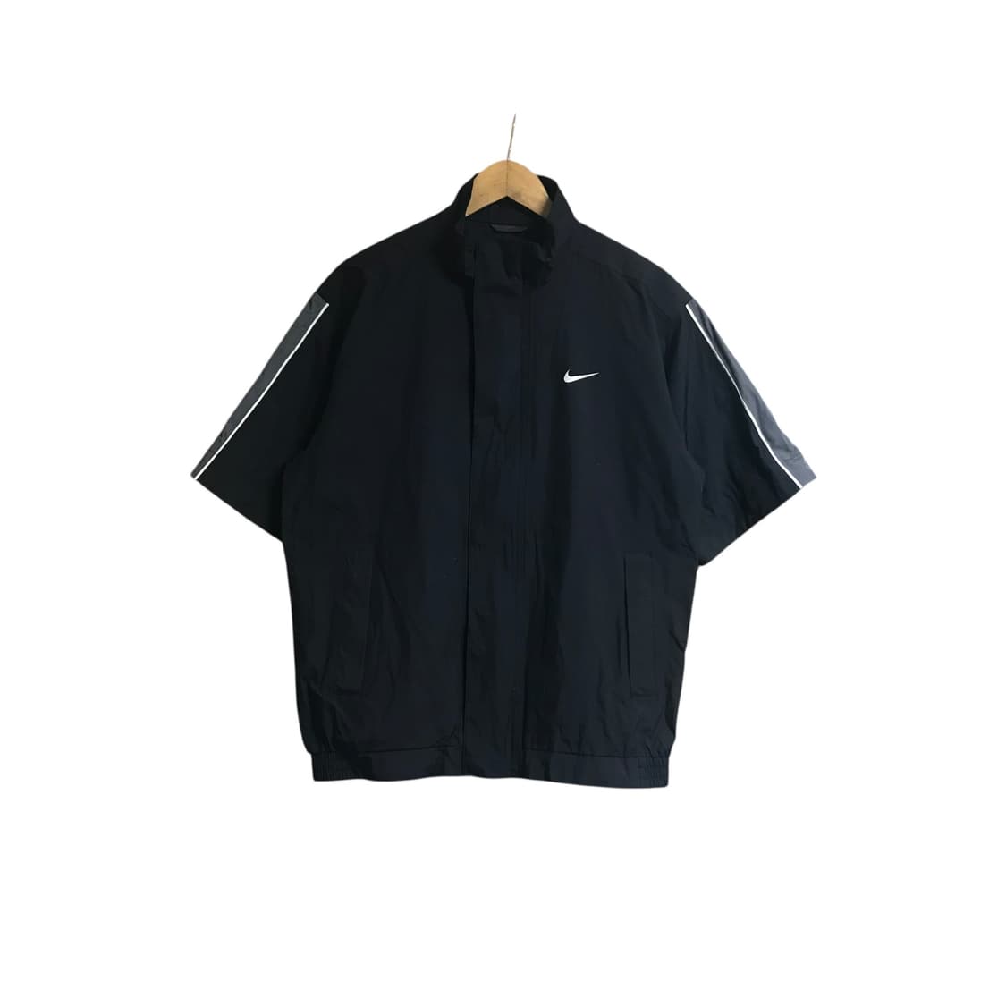 나이키 반팔 바람막이 상품이미지2