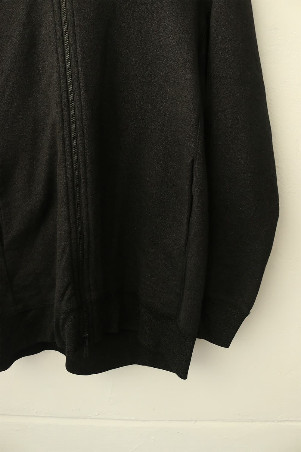 라드 뮤지션 다크 그레이 비대칭 후드 집업 상품이미지6