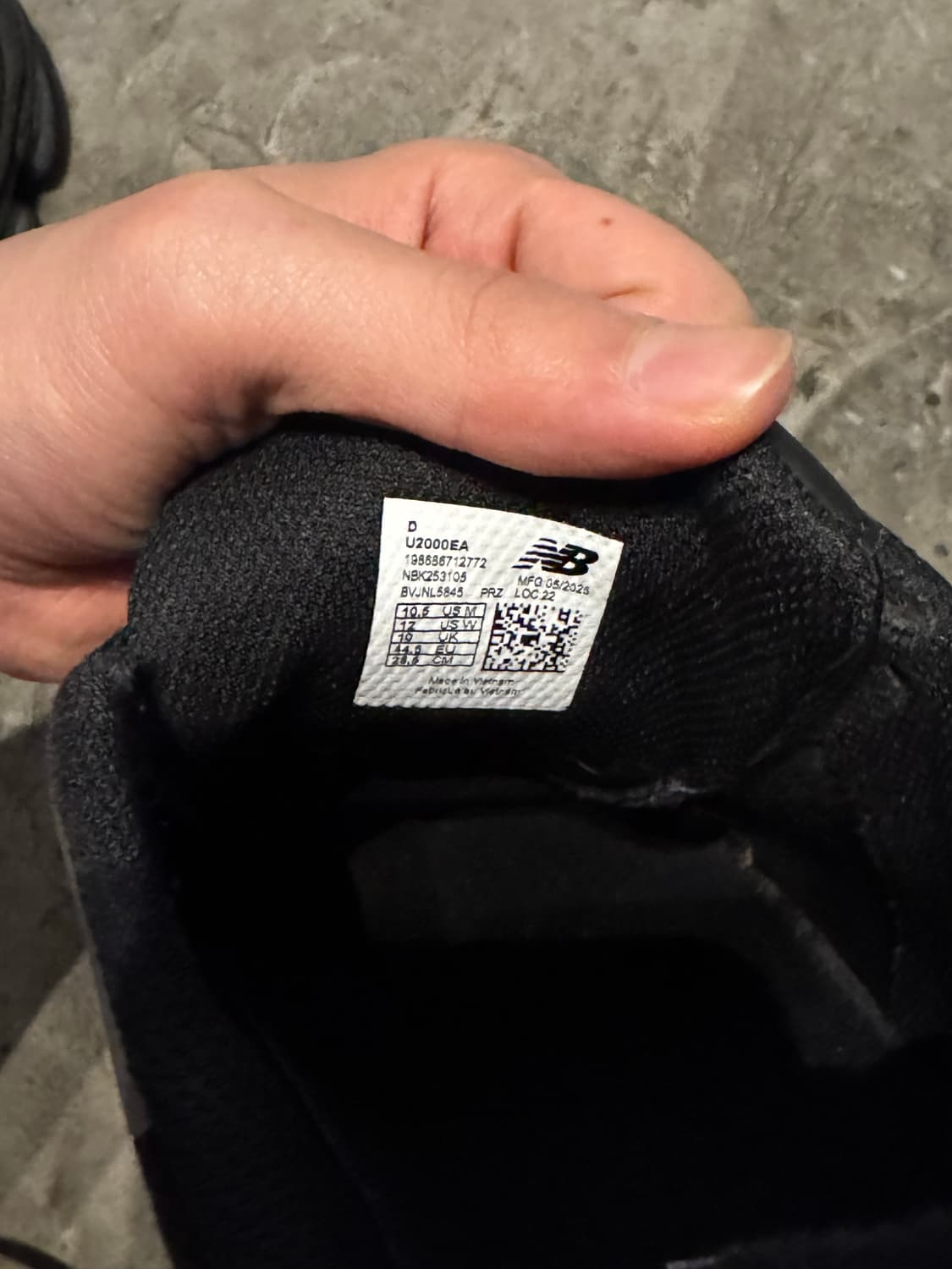 New Balance 뉴발란스 2000 블랙 / 285 상품이미지7