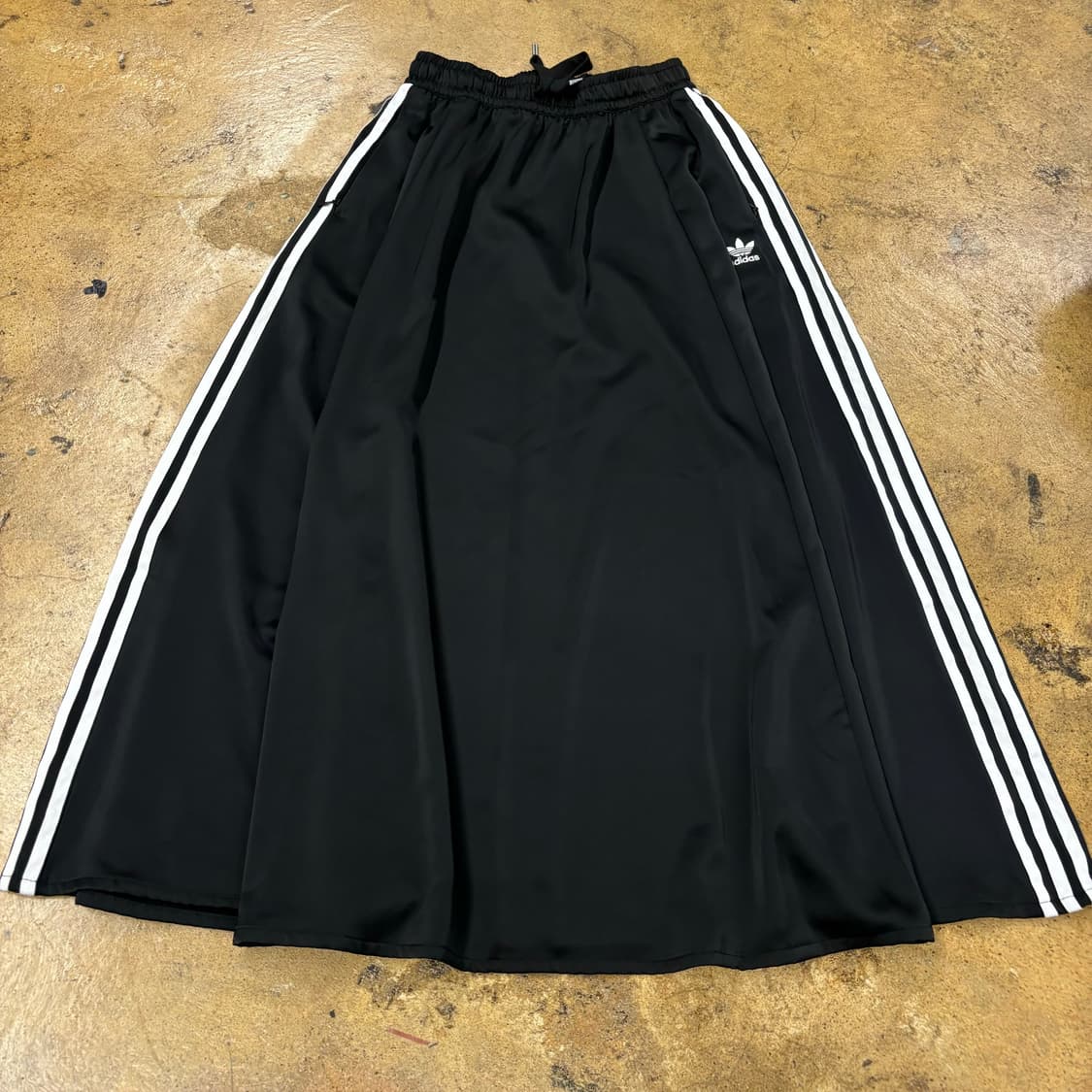 [정품/XS] 아디다스 블랙 트랙 롱 스커트  상품이미지2