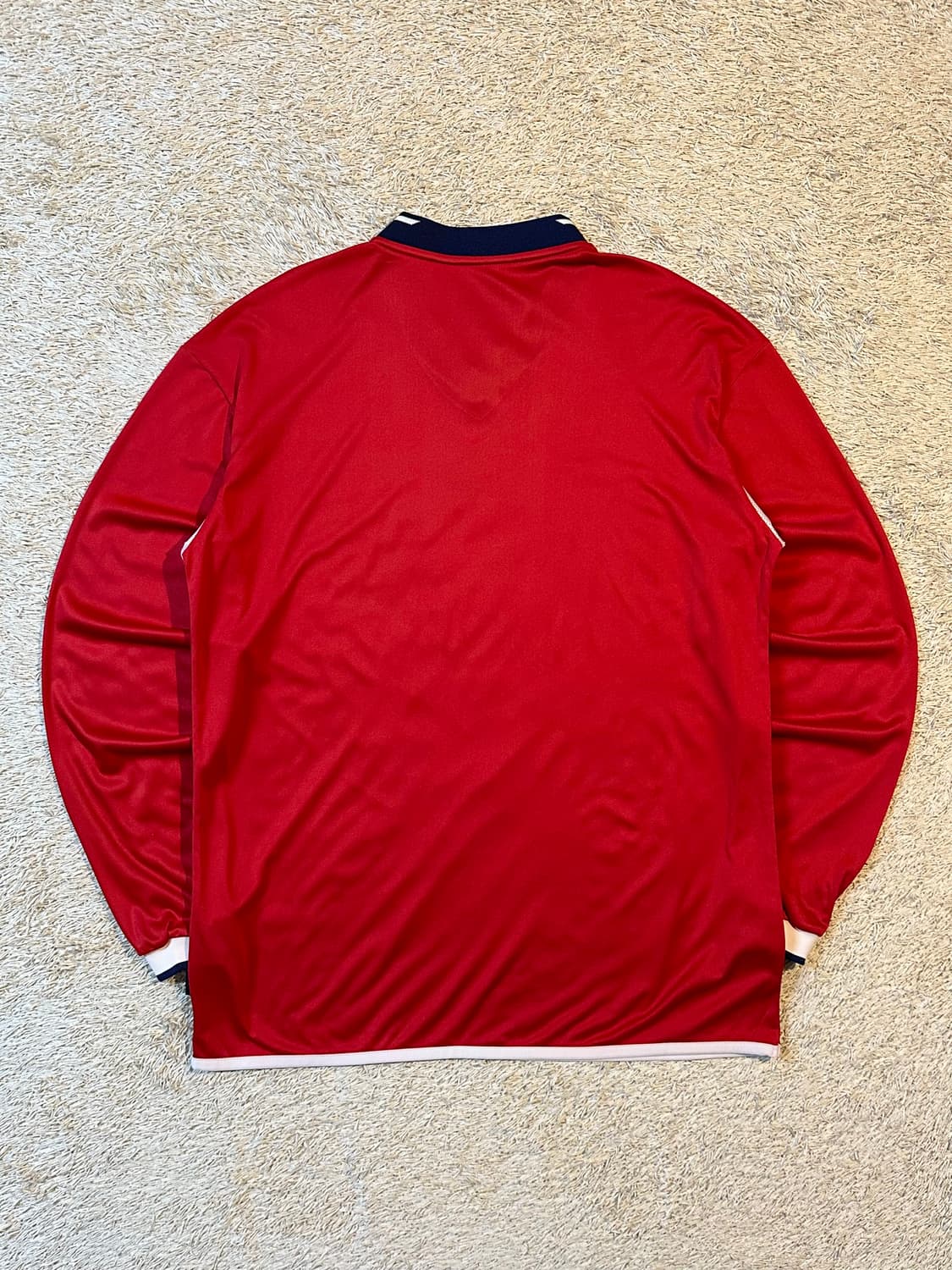 엄브로 UMBRO 올드스쿨 트레이닝 탑 긴팔 티셔츠 레드 상품이미지4