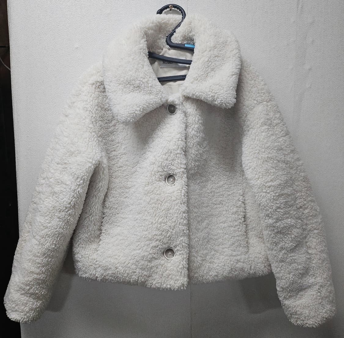 MIXXO 믹쏘 아이보리 두툼 뽀글이 숏 자켓 S 상품이미지1