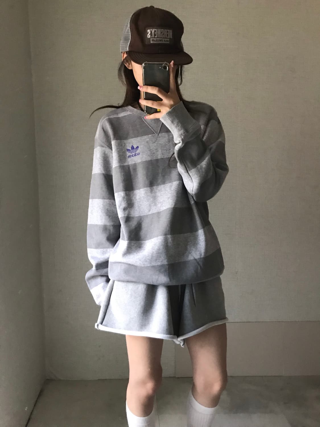 아디다스 스트라이프 맨투맨 상품이미지2