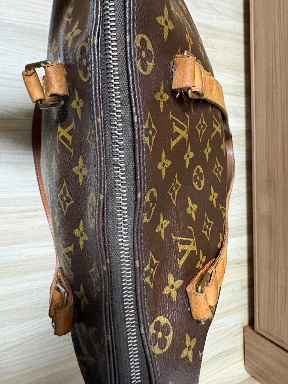 루이비통 카바스메조 GM 상품이미지3