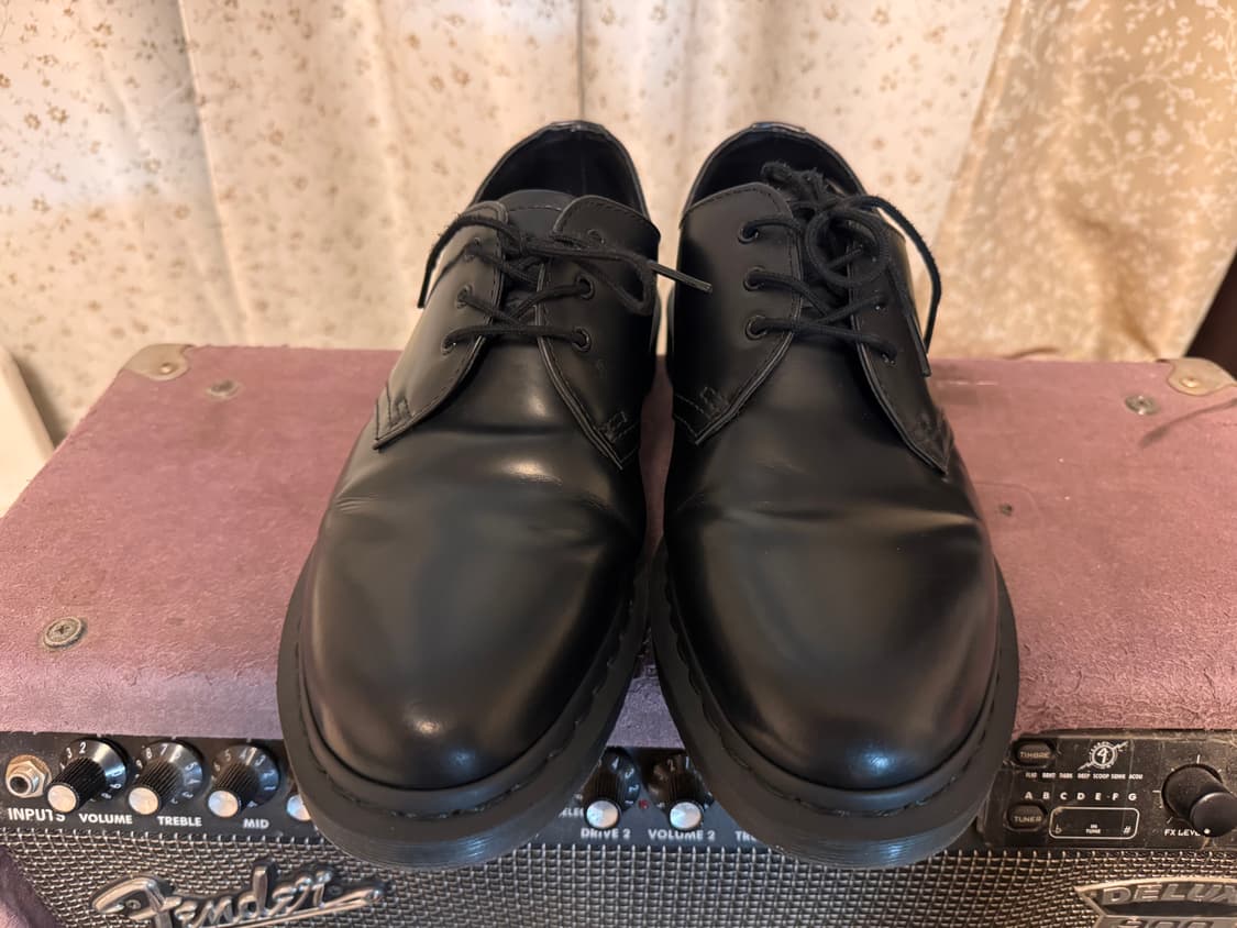 마틴 1461 모노 판매합니다 상품이미지2