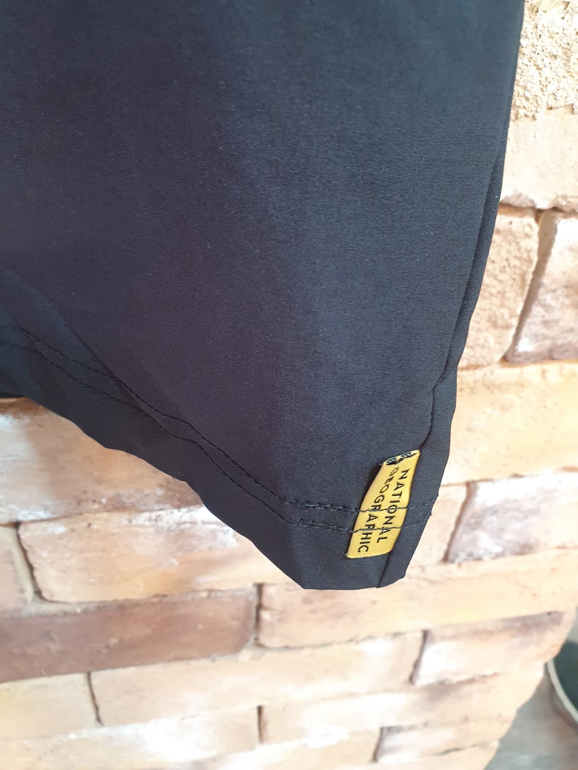 내셔널지오그래픽 블랙 반팔티 S 상품이미지4