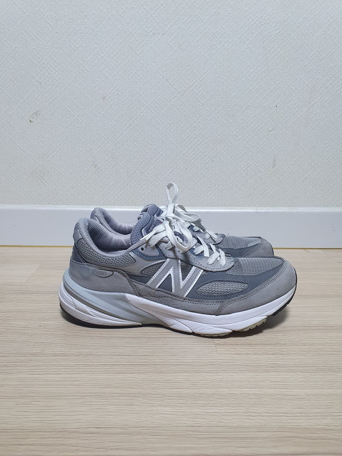 뉴발란스 990v6 그레이 운동화 265 상품이미지1