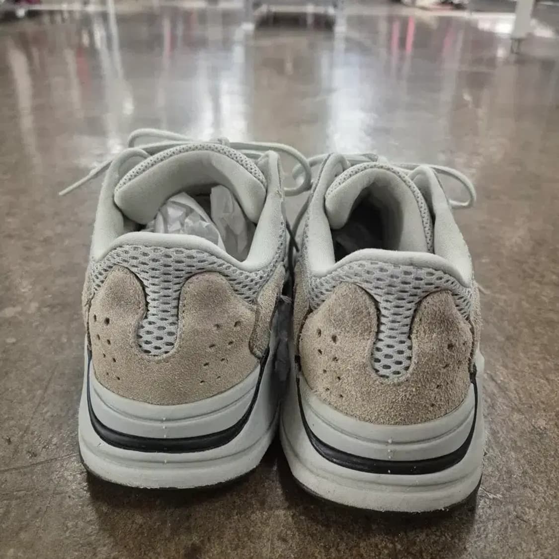 아디다스 이지 700 270 상품이미지5