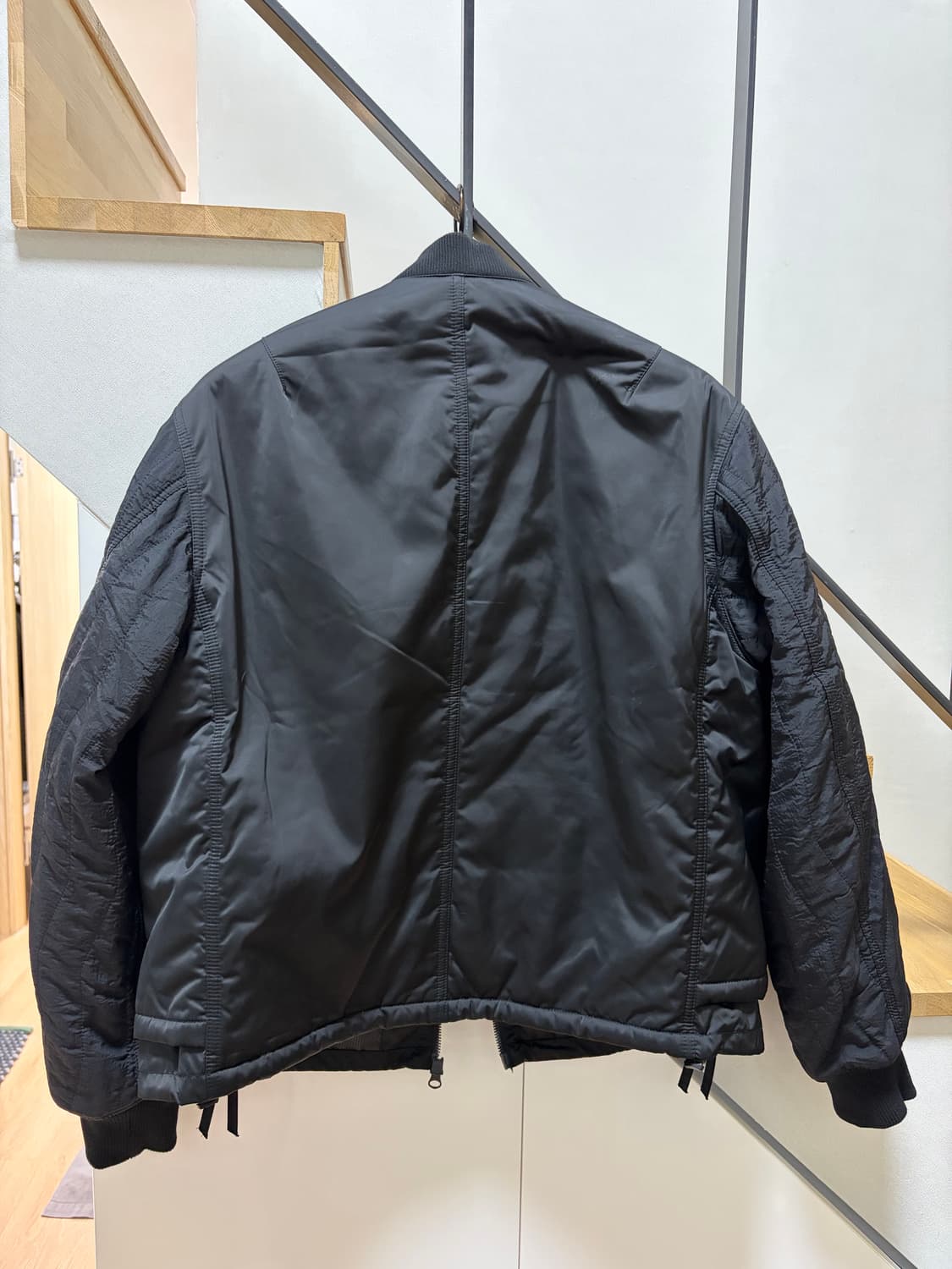 언어펙티드 패디드 블랙 재킷 상품이미지6