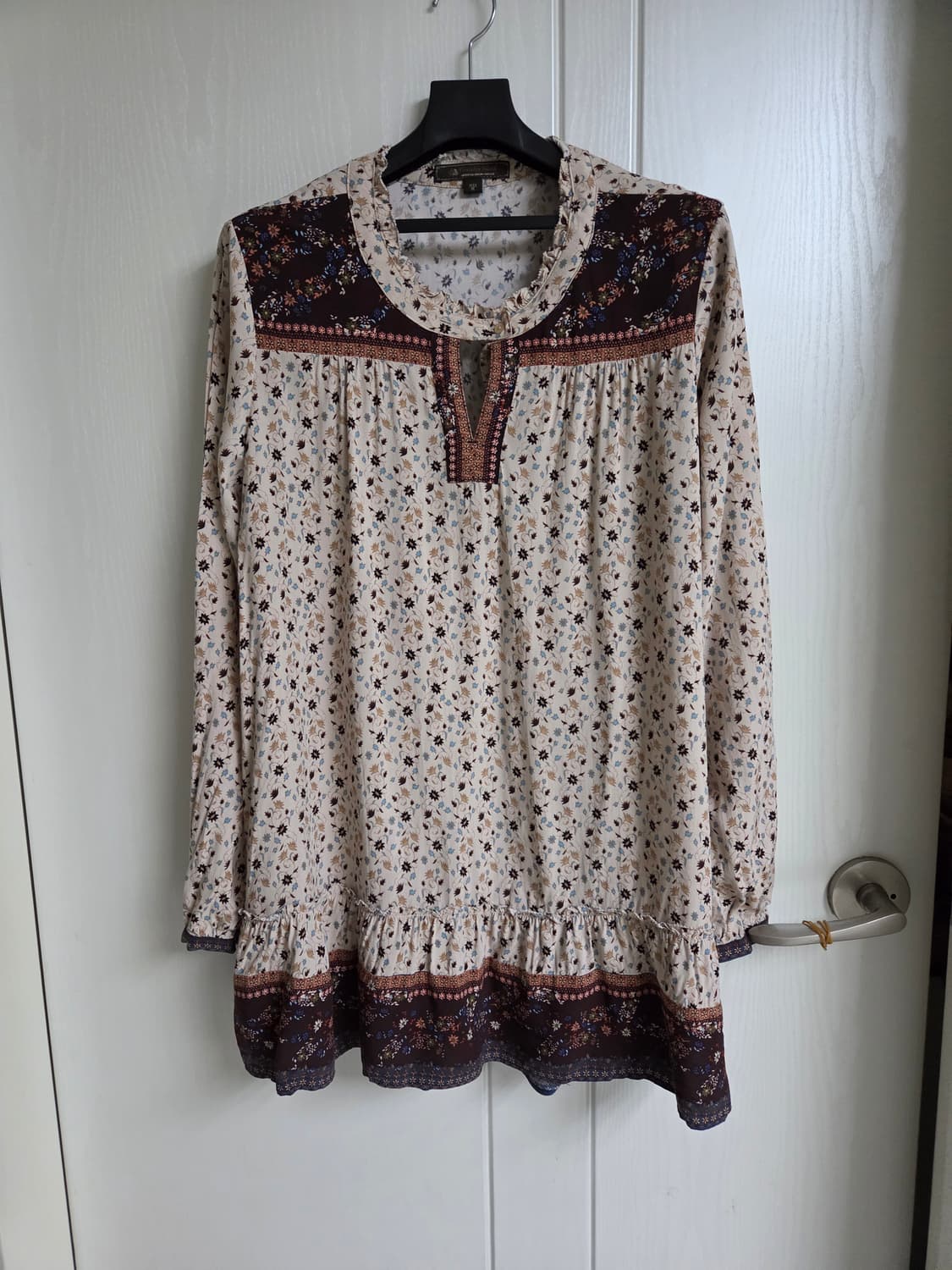 써스데이아일랜드 플라워 블라우스 상품이미지1