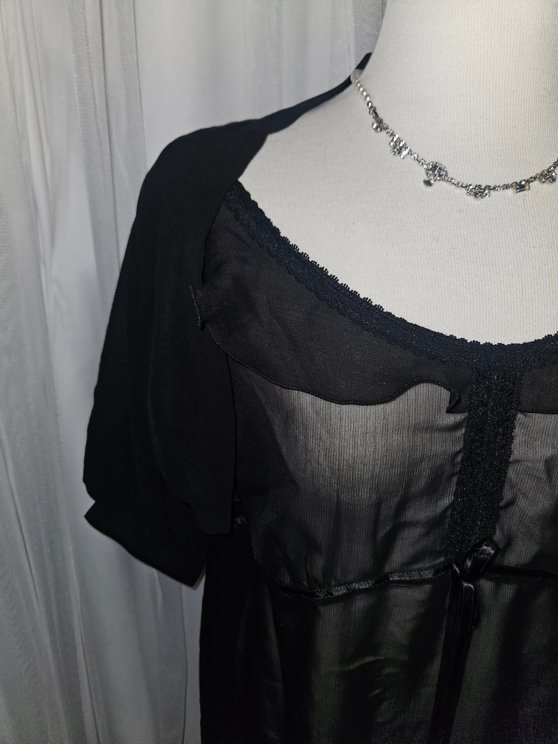 scoop 블랙 시스루 공겜 히메 러플 탑 상품이미지2