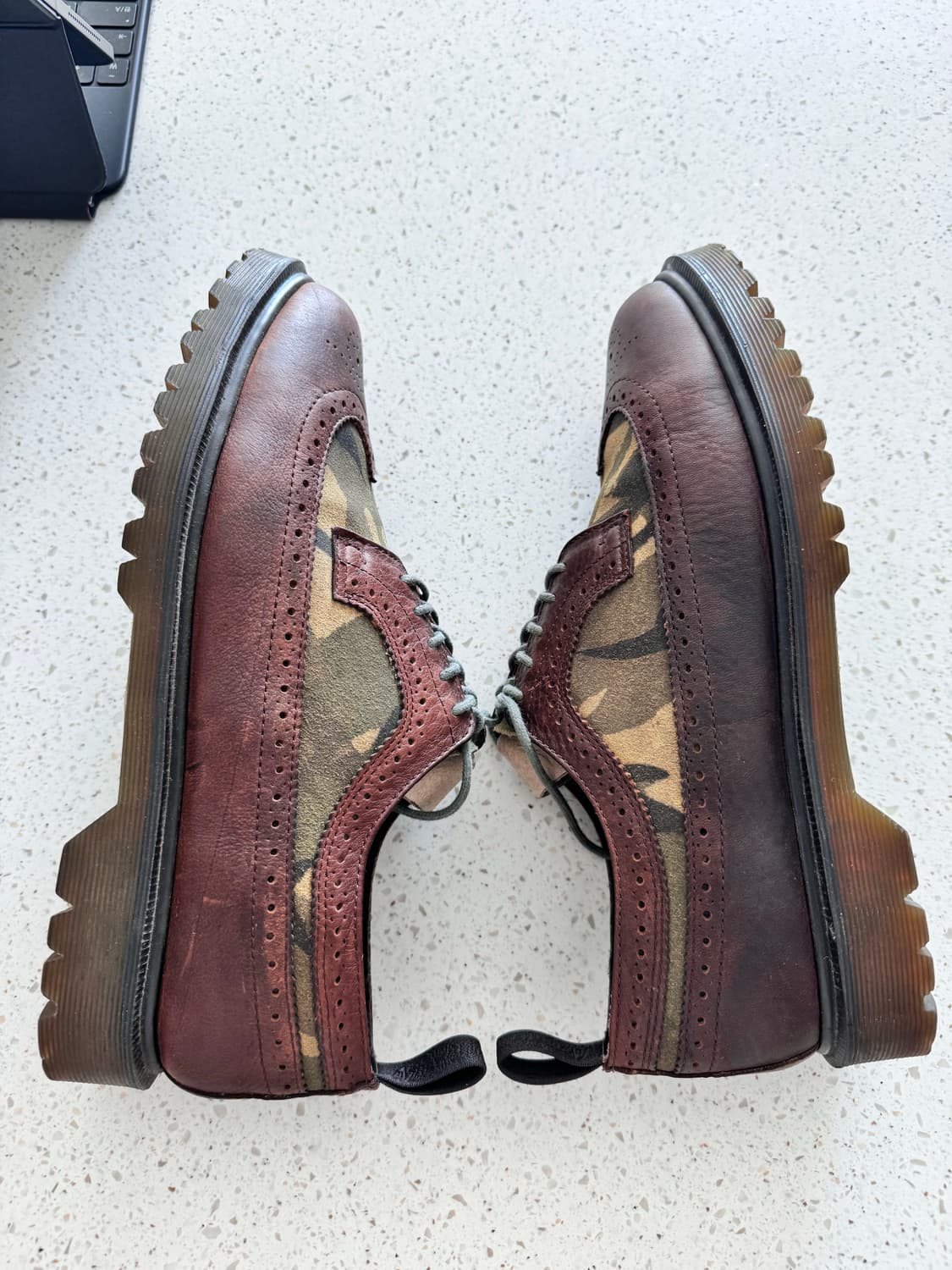 닥터마틴 카모 브라운 윙팁 uk9 280 상품이미지4