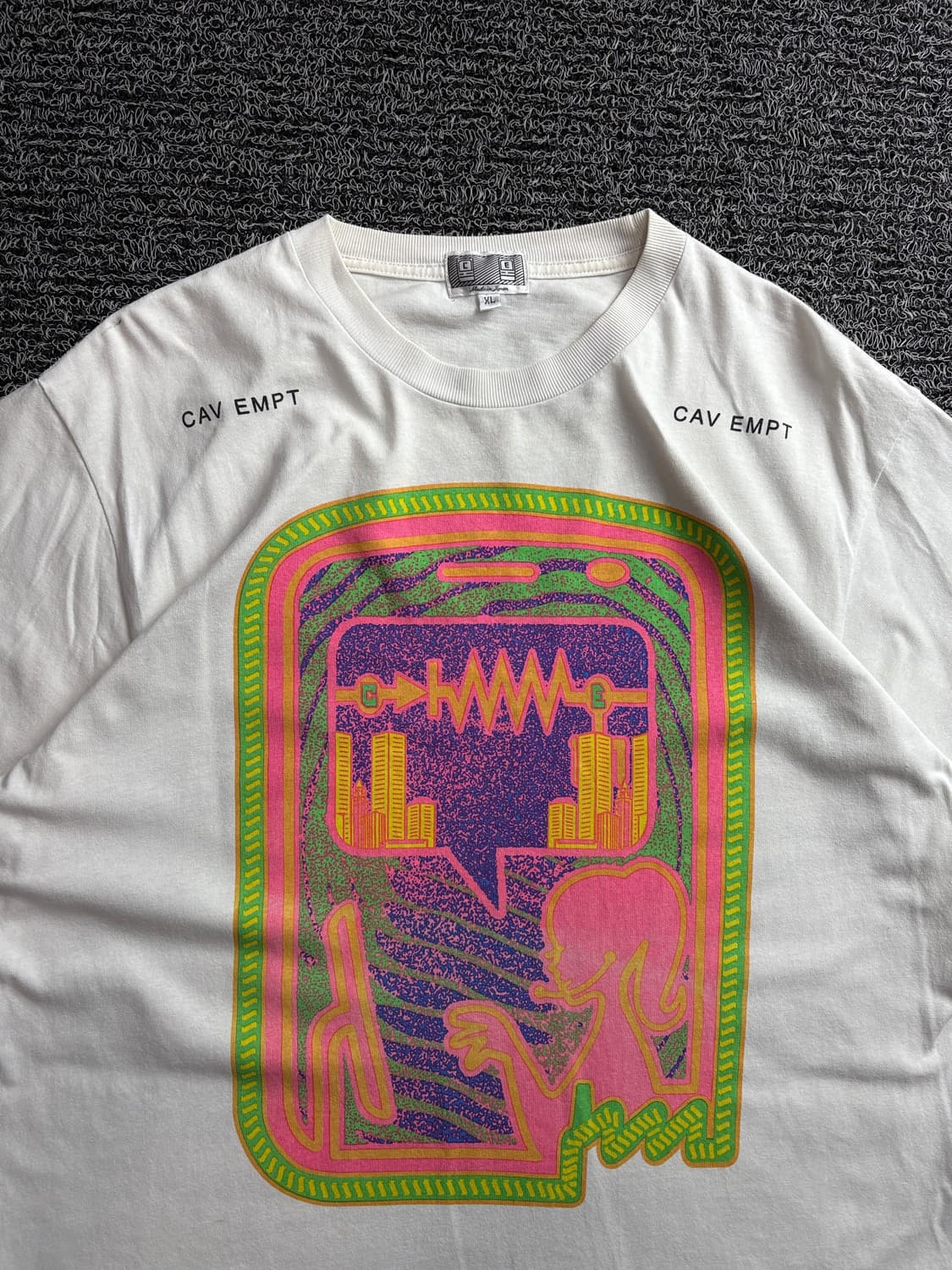 카브엠트 듀얼 그래픽 하프 슬리브 티셔츠 화이트 3519 상품이미지1