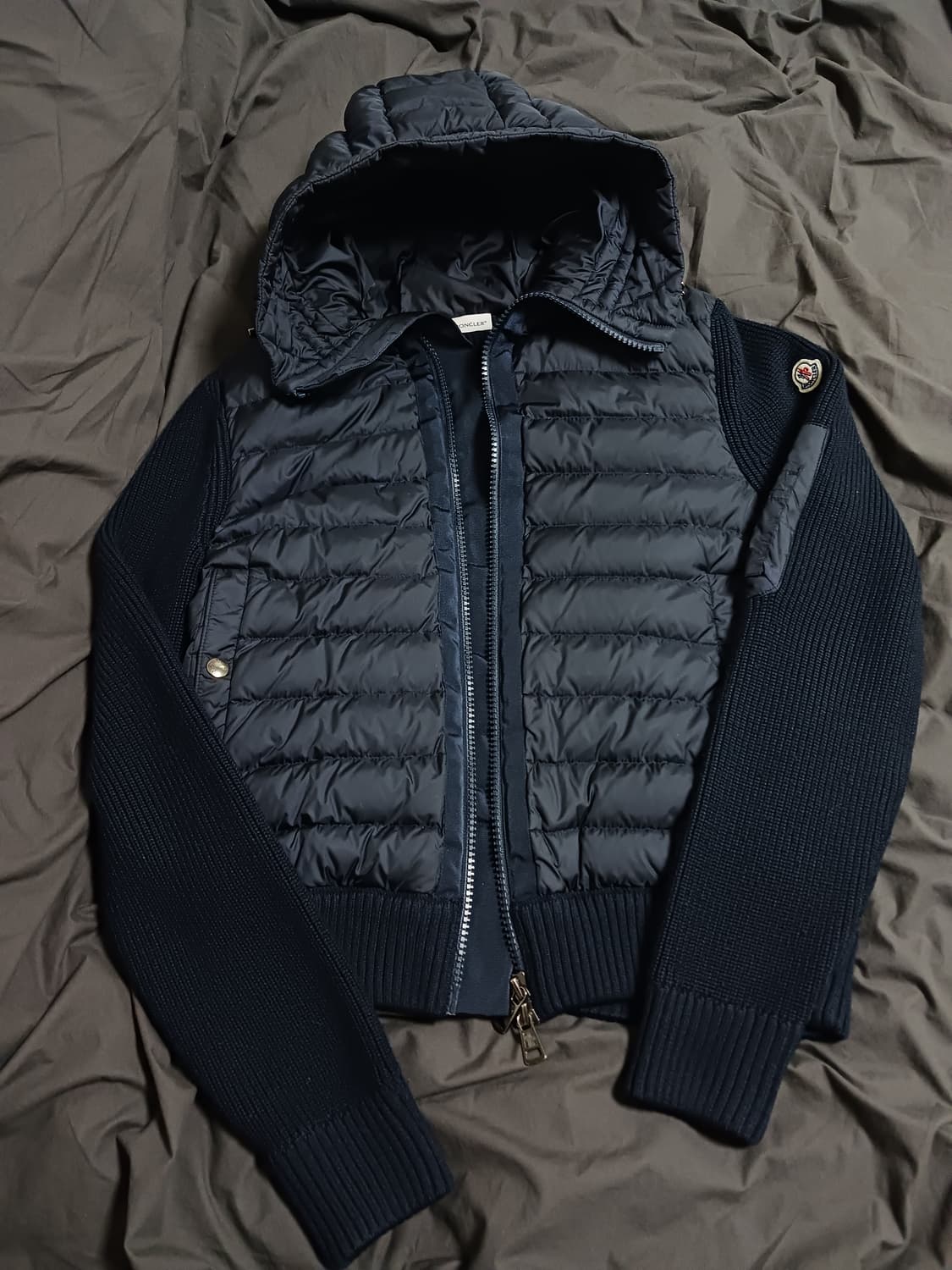 신세계백화점구매{정품}몽클레어 니트패딩 후드집업 상품이미지1