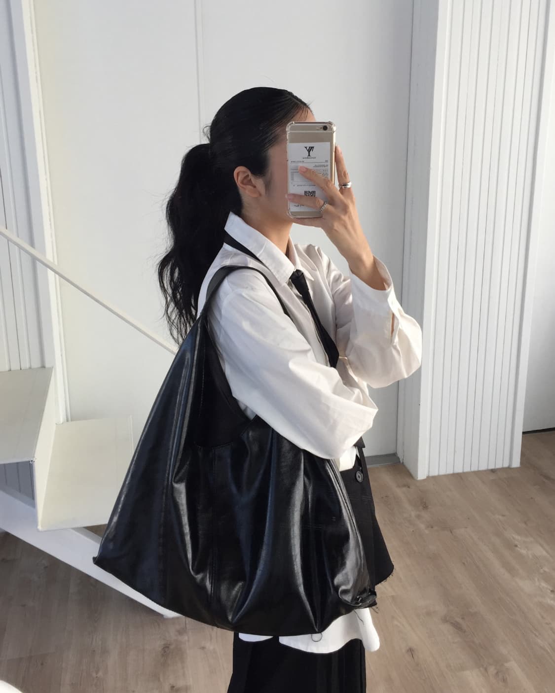 레더 숄더백 상품이미지1