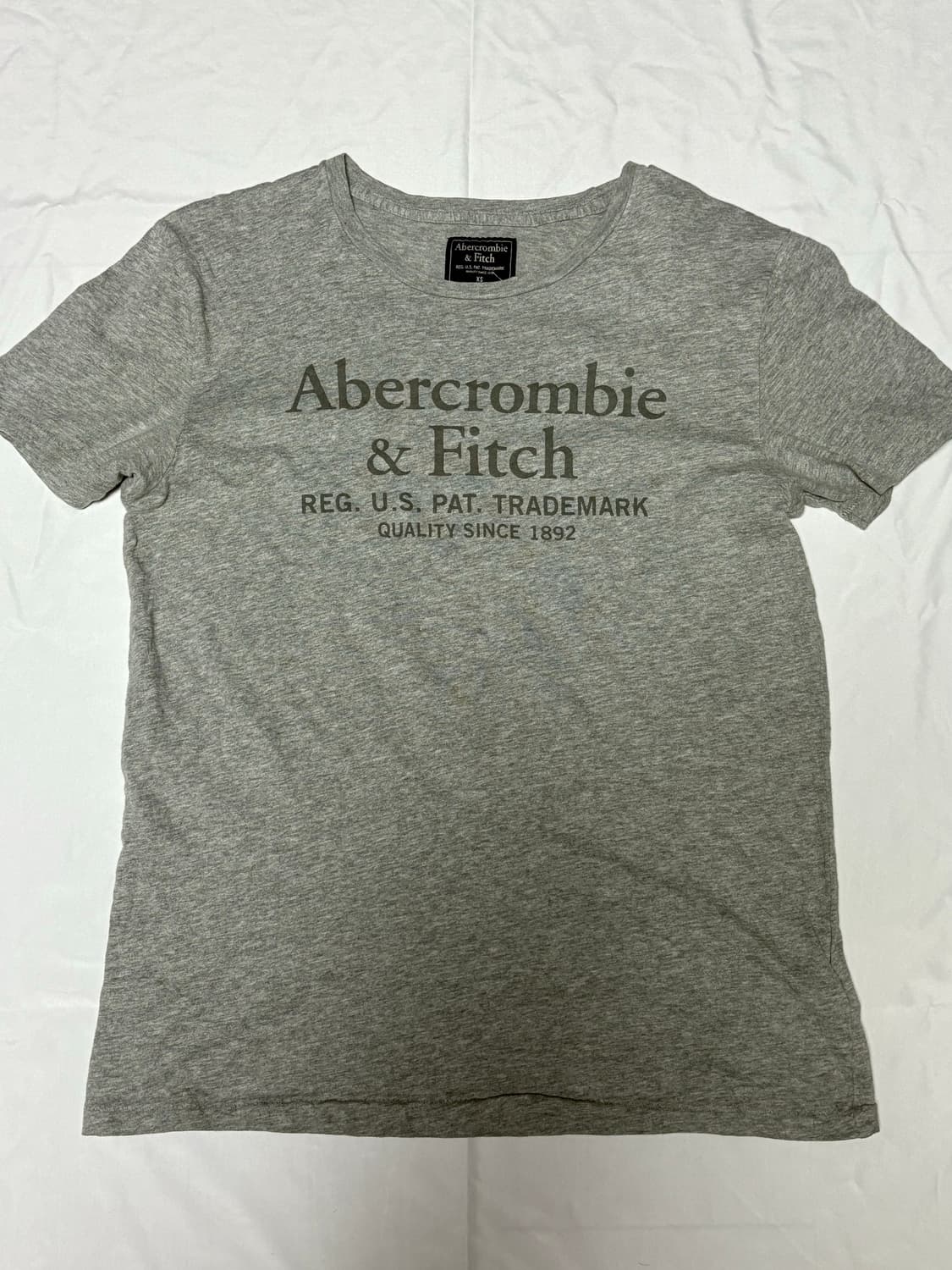 아베크롬비 회색 반팔  상품이미지1