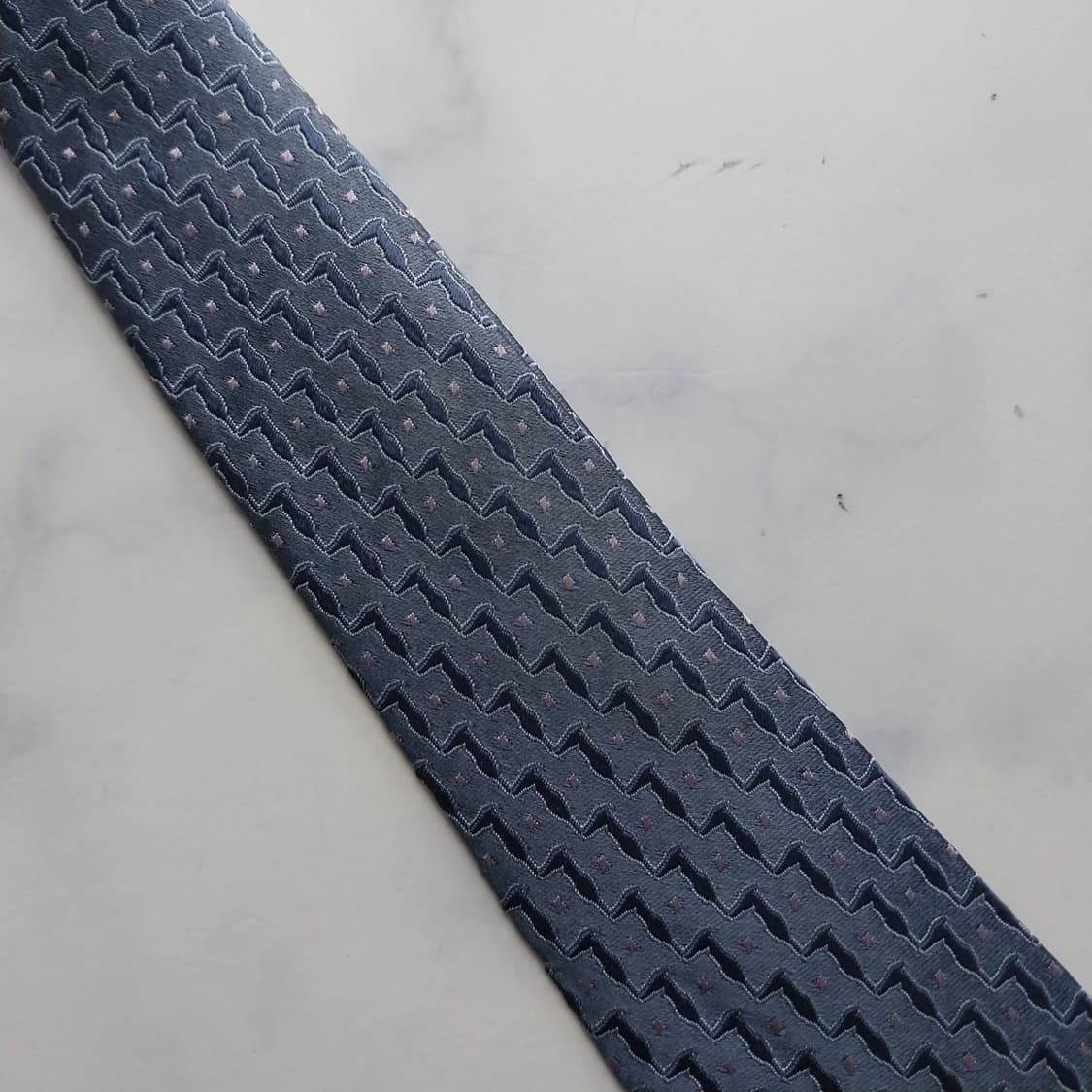 트루사르디 실크 블루 패턴 넥타이 9.3cm A~B등급 K2246
 상품이미지10