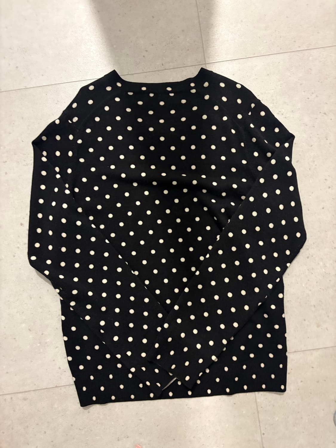 희귀)꼼데가르송 블랙 도트 니트 + 🎀 랜덤의류 🎀 상품이미지3