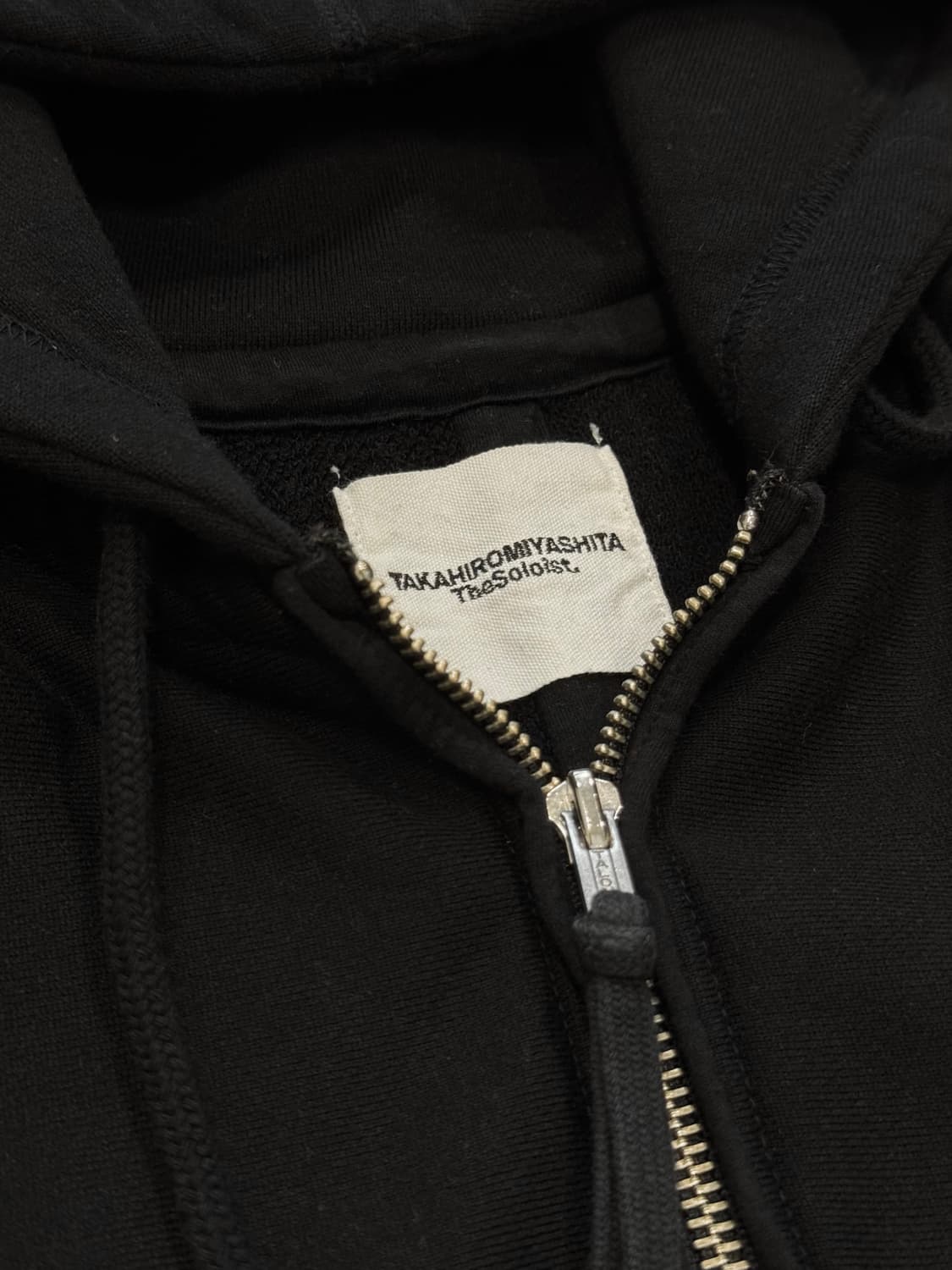 솔로이스트 15aw 하프집 후드 상품이미지5