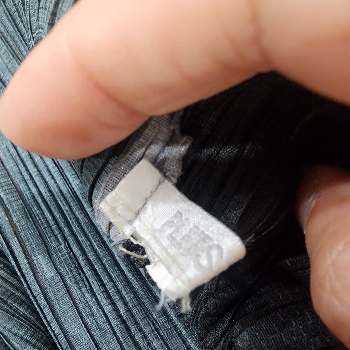 플리츠플리즈 펀칭 민소매 3사이즈 상품이미지8