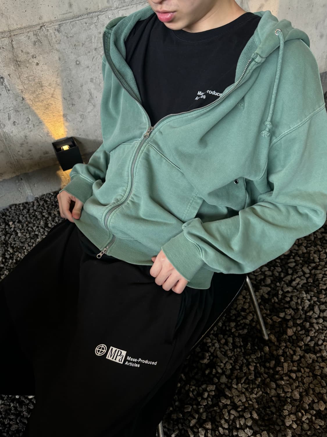 플라스틱 프로덕트 후드집업 상품이미지1