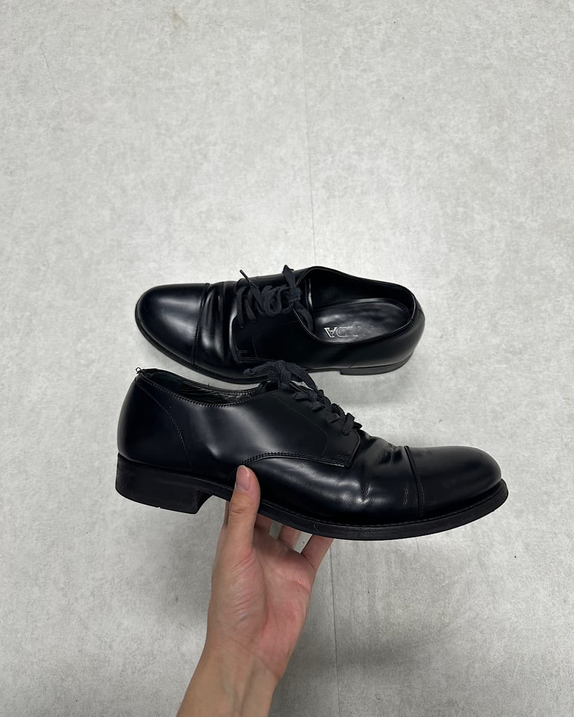 프라다 레더 더비 슈즈 상품이미지7