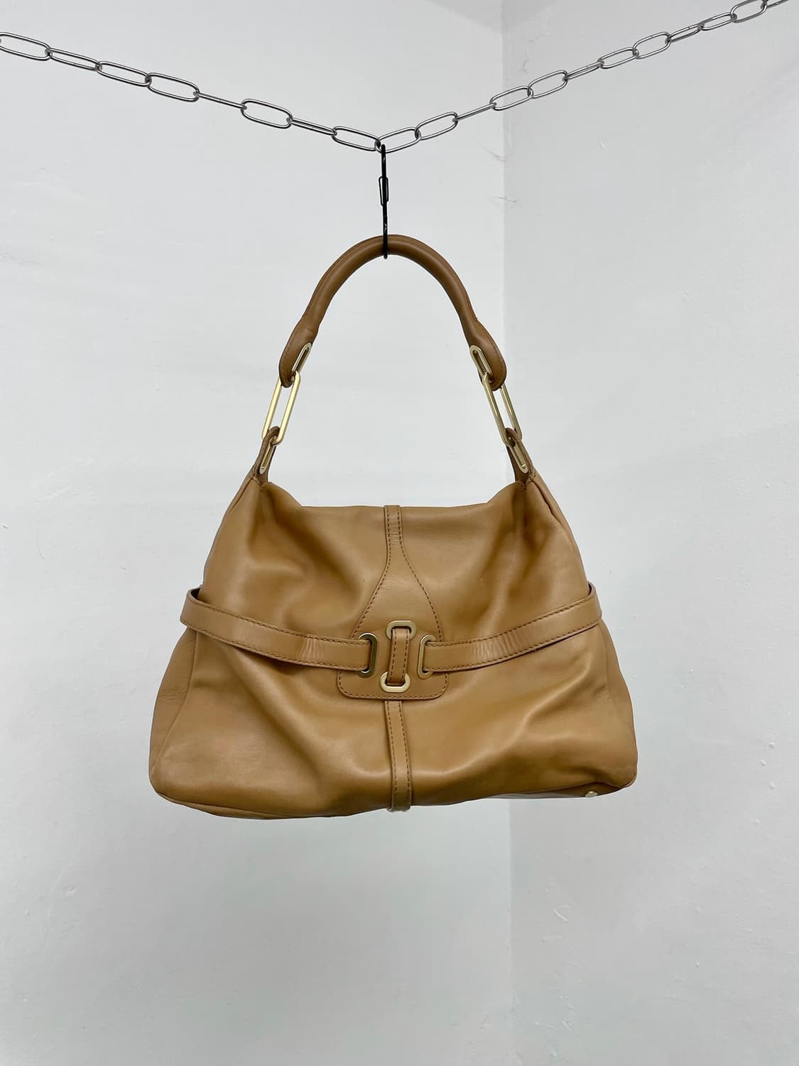 지미추 툴리타 버클 호보백 🤎 상품이미지7