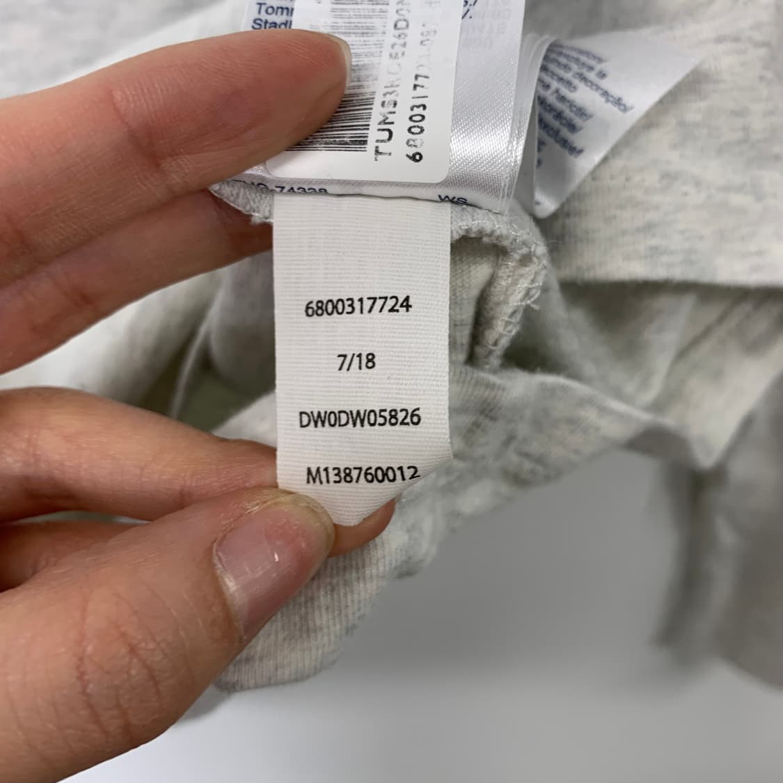 타미힐피거 센터로고 멜란지그레이 롱 슬리브 상품이미지4