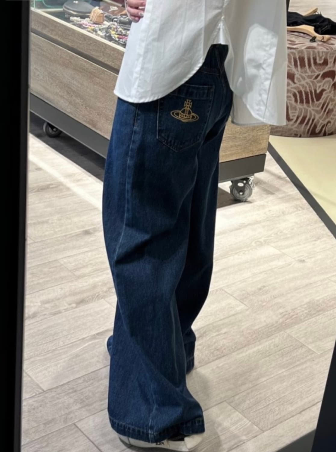 비비안 자수 로고 데님 팬츠 상품이미지1