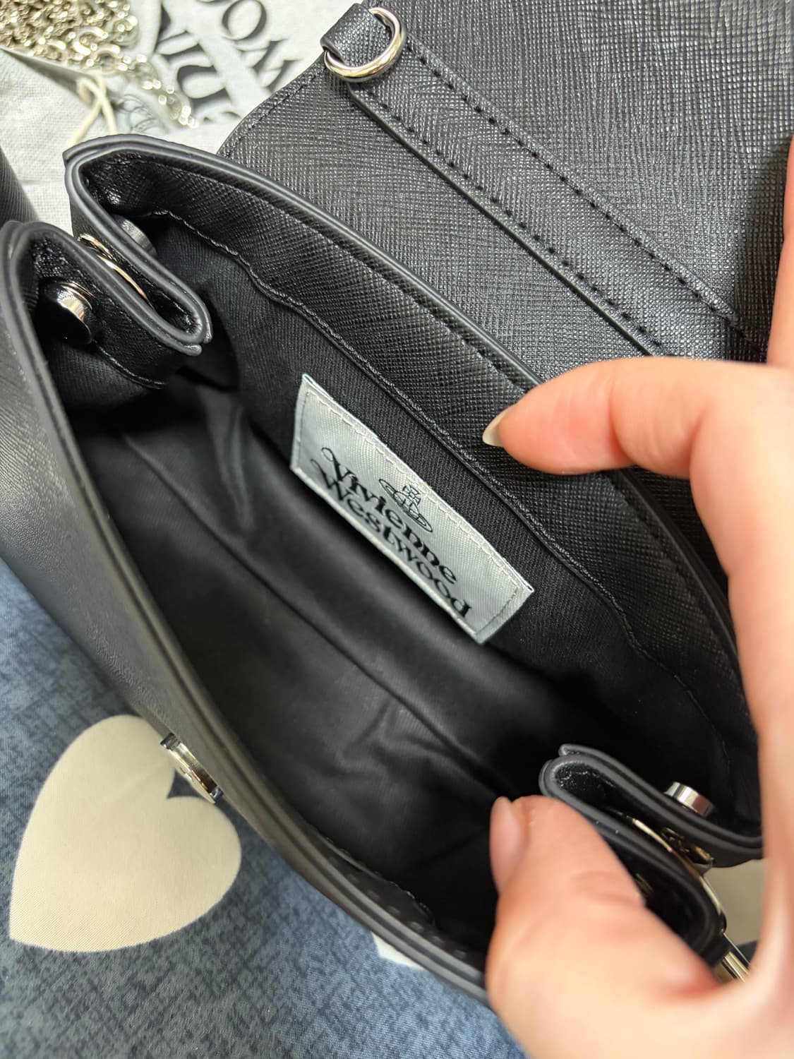 비비안 웨스트우드 헤이즐 스몰 숄더백 상품이미지7