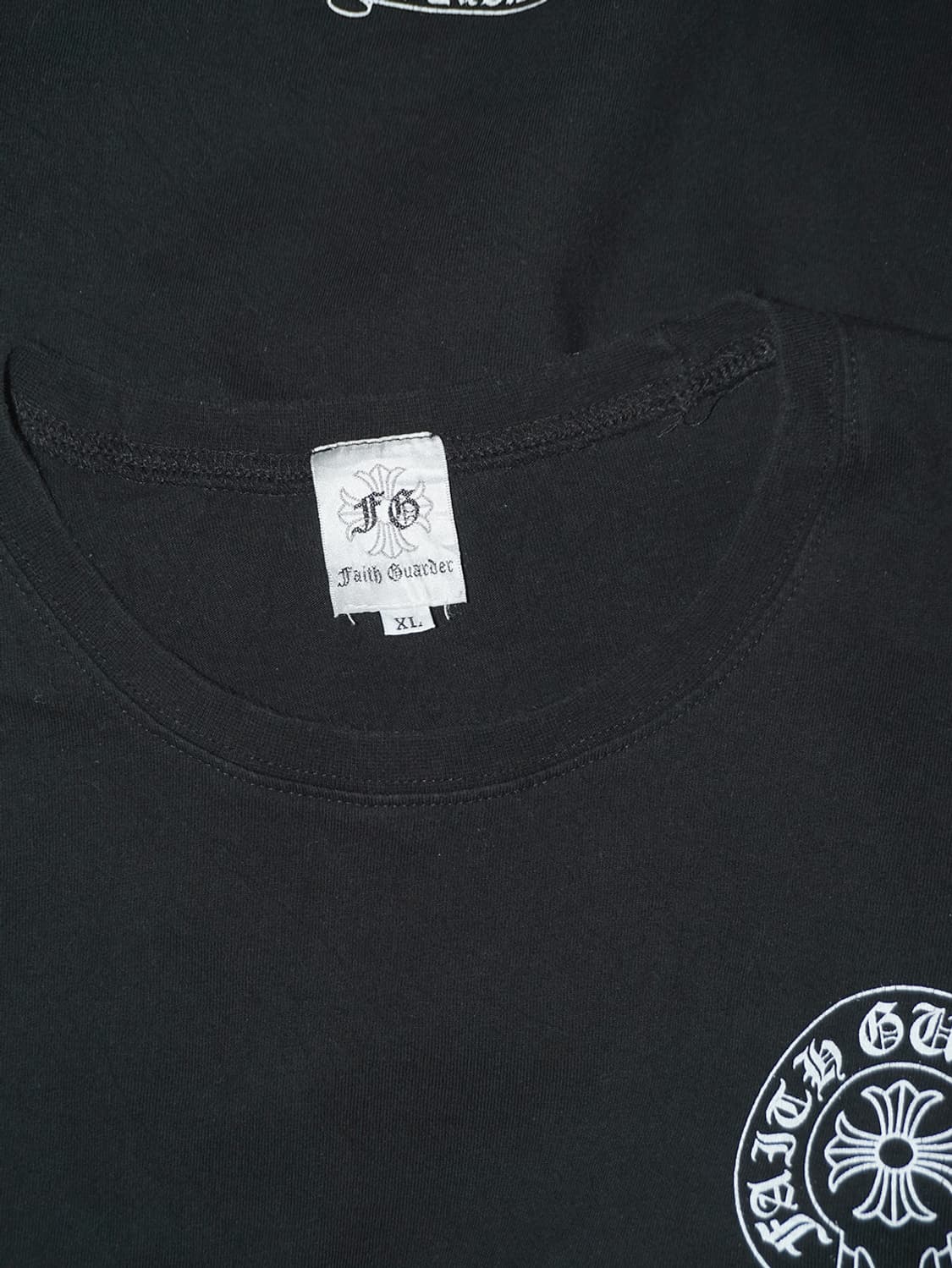 (faith guarder) gothic lettering t 상품이미지7