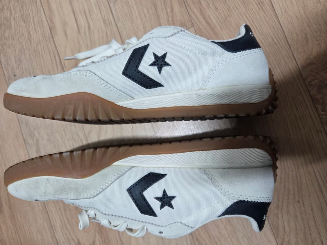 컨버스 런스타 트레이너 255 팝니다 상품이미지4