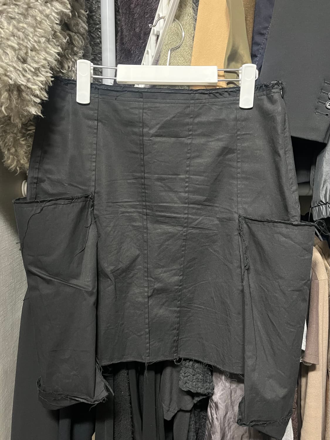 순지 WING SKIRT IN BLACK M 상품이미지8