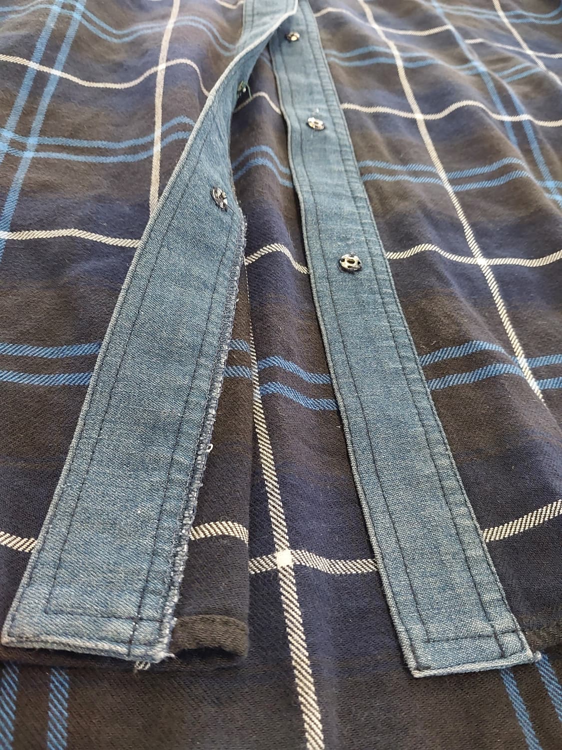 유니클로 X JW 앤더슨 여성 오버핏 코튼롱 셔츠
M사이즈 상품이미지8